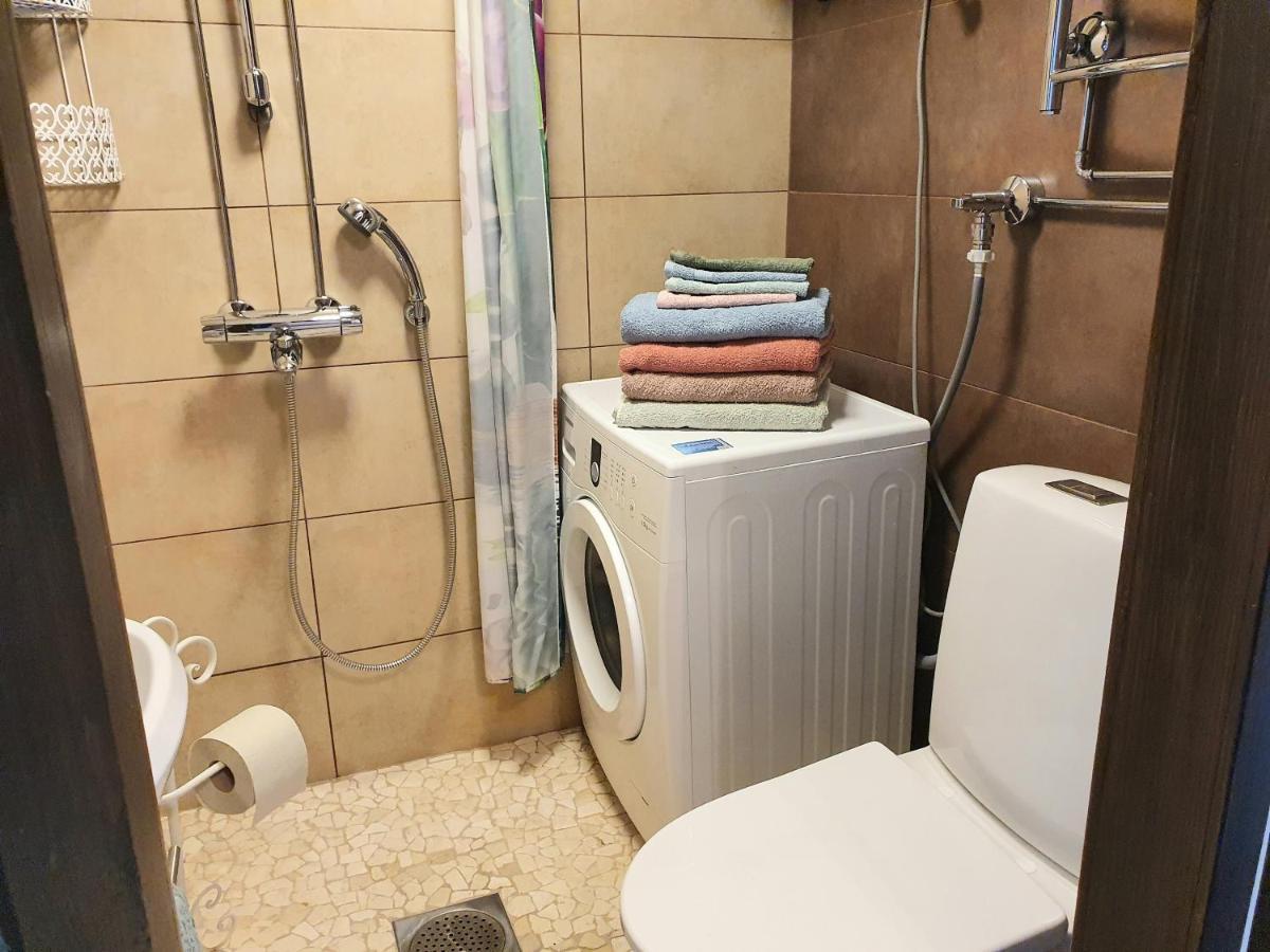 Tina'S Place ポリ エクステリア 写真